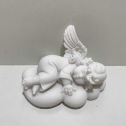 STATUE ANGE ENDORMI SUR NUAGE ALBATRE 6x10cm L